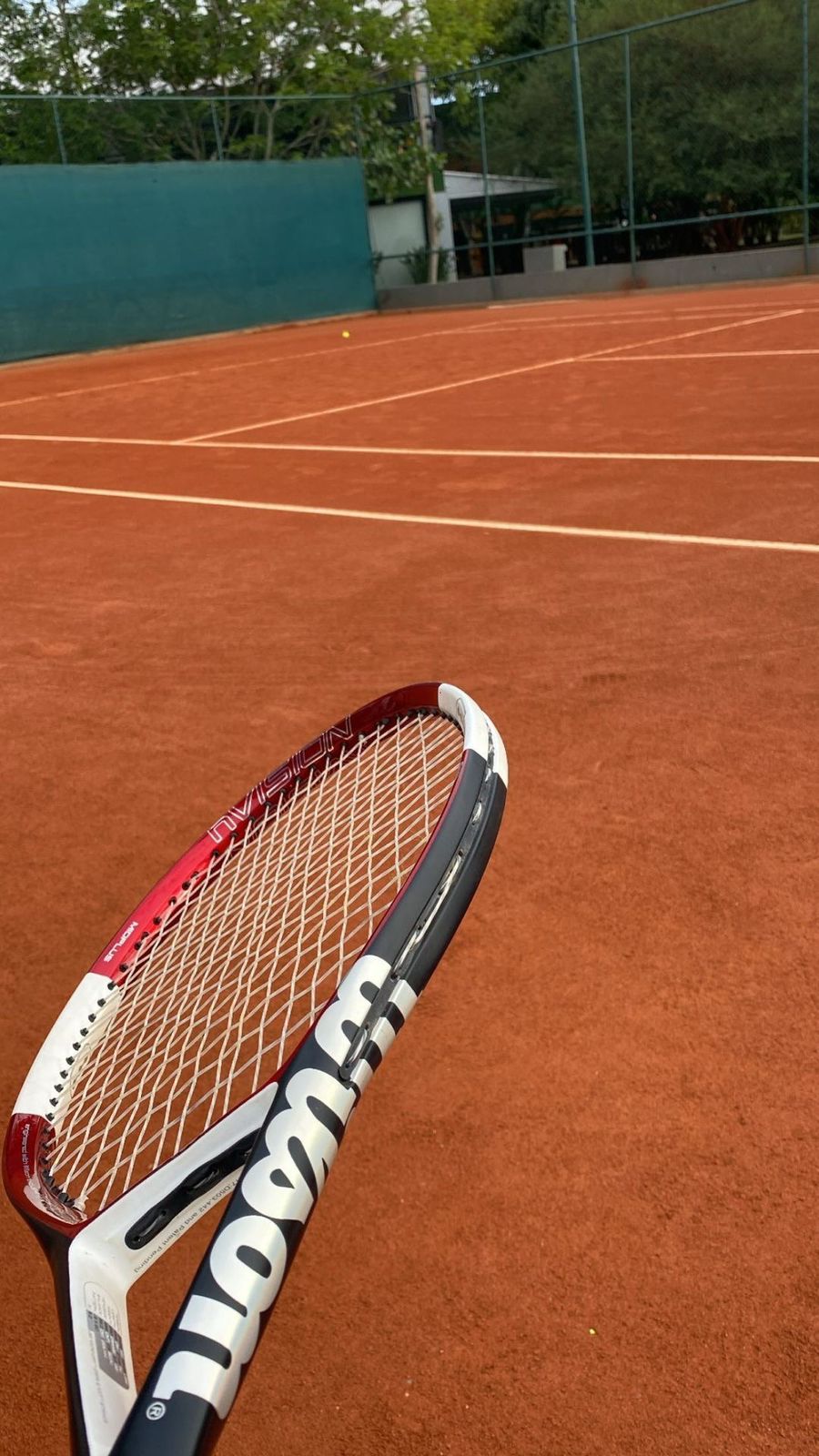 Tennis şəkli əsas